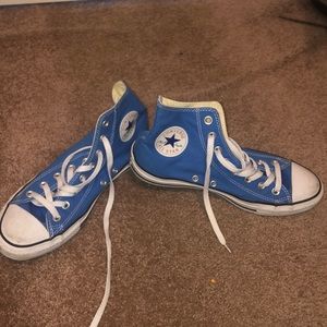 Blue high top converse